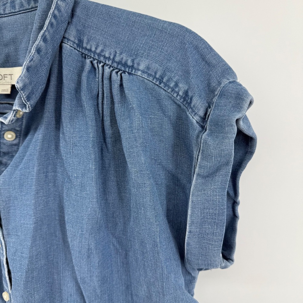LOFT Blue Denim Button-Front Short Sleeve Blouse - Picture 4 of 7